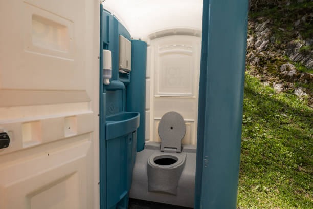 Portable Toilet Options We Offer in Fairfax Station, VA